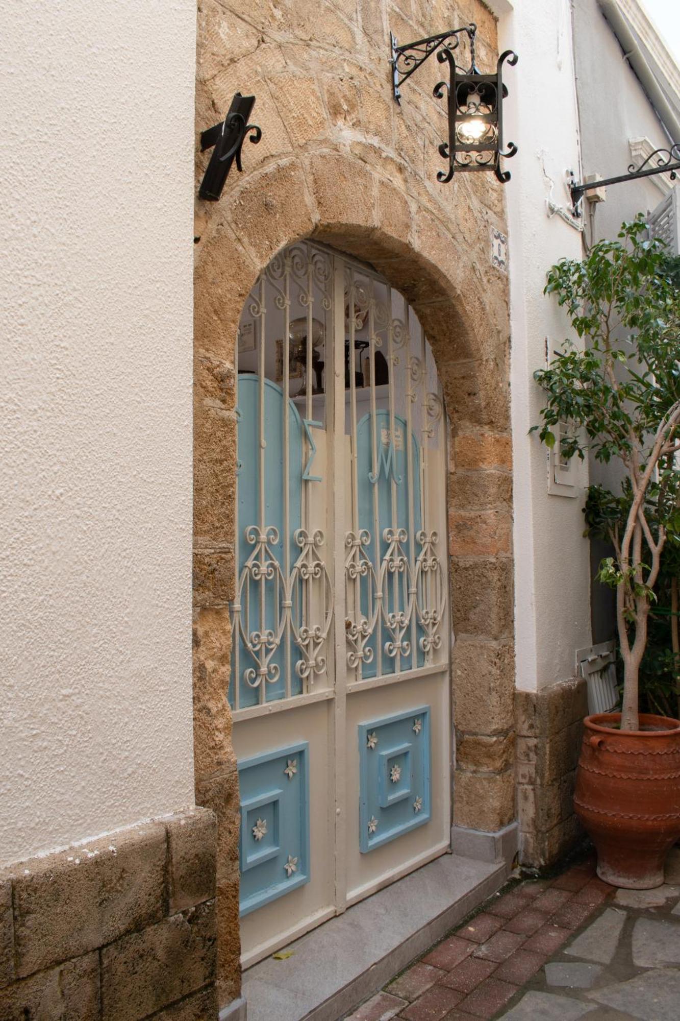 Casa Tradizionale Hotel Rhodes City Exterior photo