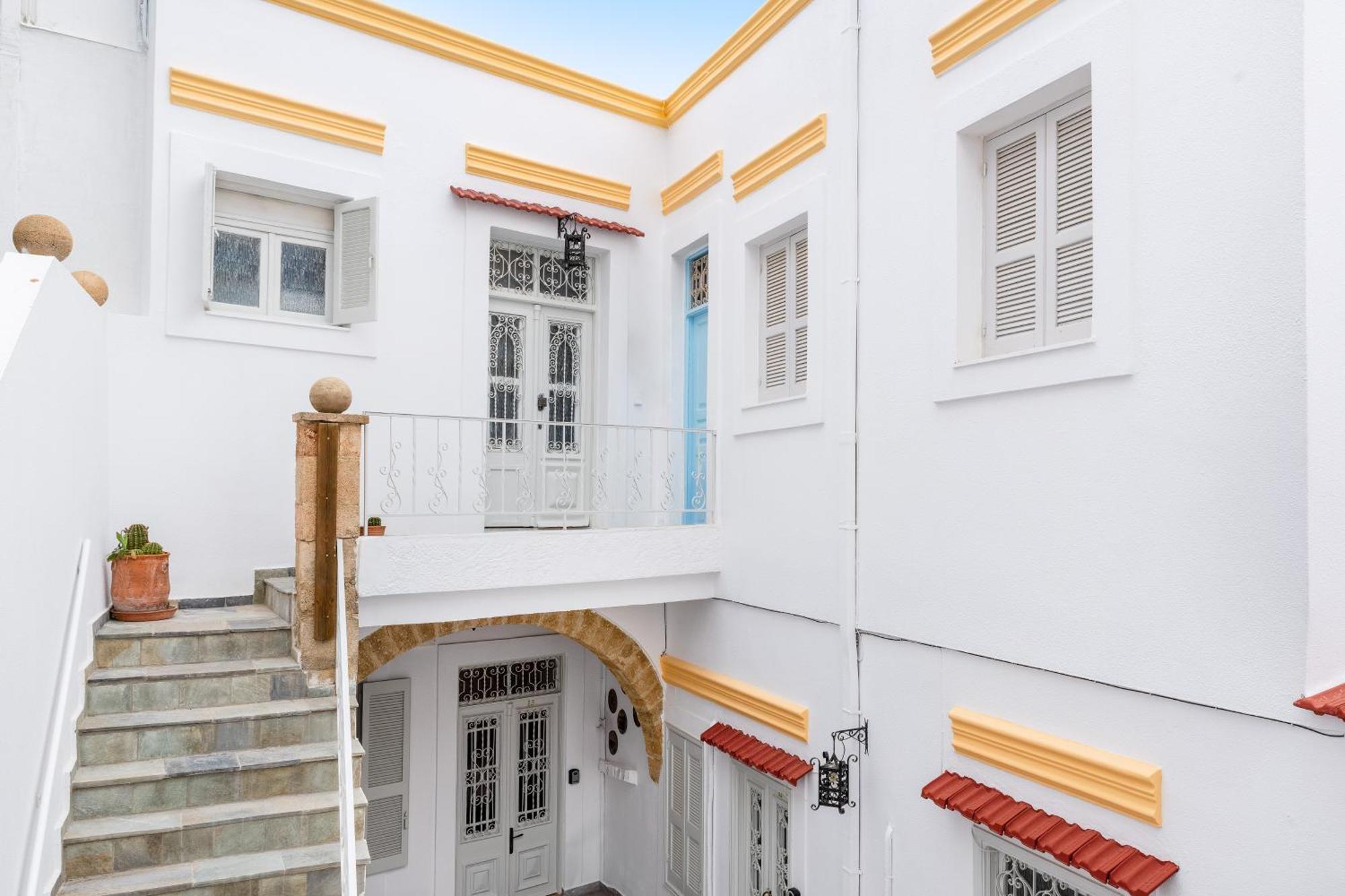 Casa Tradizionale Hotel Rhodes City Exterior photo